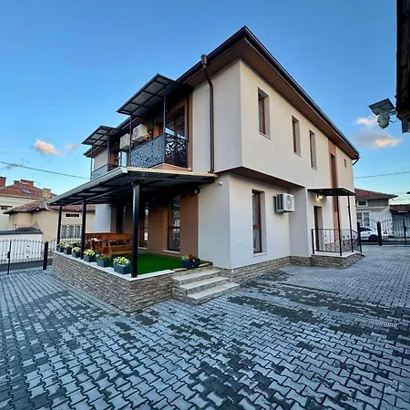 Guest house за гости- Maria Elegance 3*