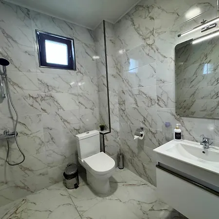 за гости- Maria Elegance Guest house