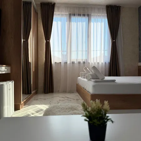за гости- Maria Elegance Guest house 3*